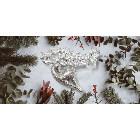 Luxury Rhodium Plated 925 8.90cttw Diamond Simulant Christmas Stag Brooch - Picture 4 of 4